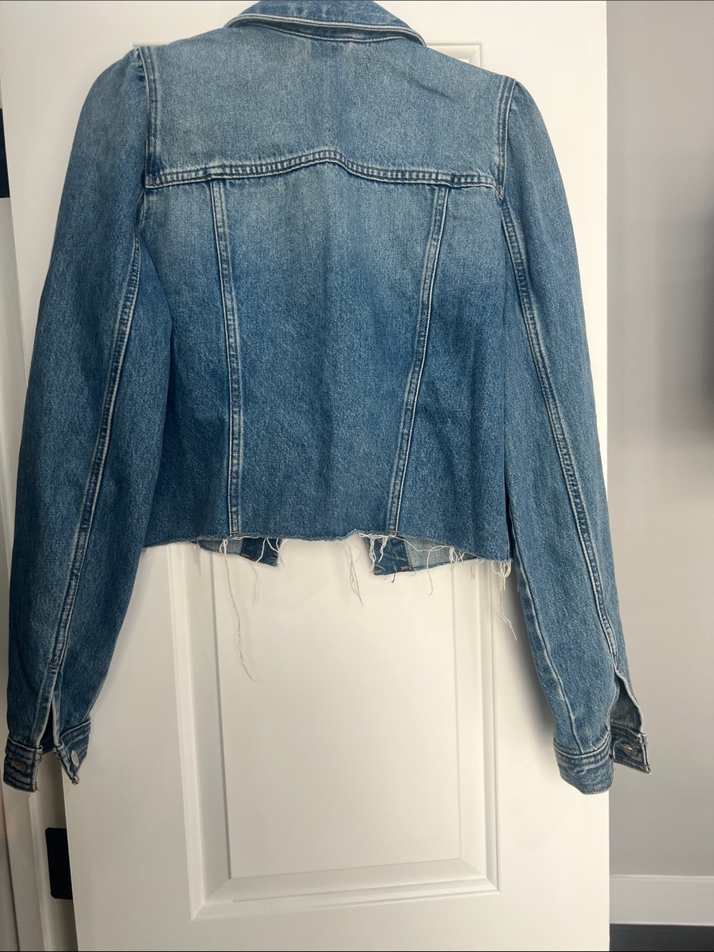 Calvin Klein Jeans Distressed Cropped Denim Jacket - Medium Blue - Picture 3 of 3
